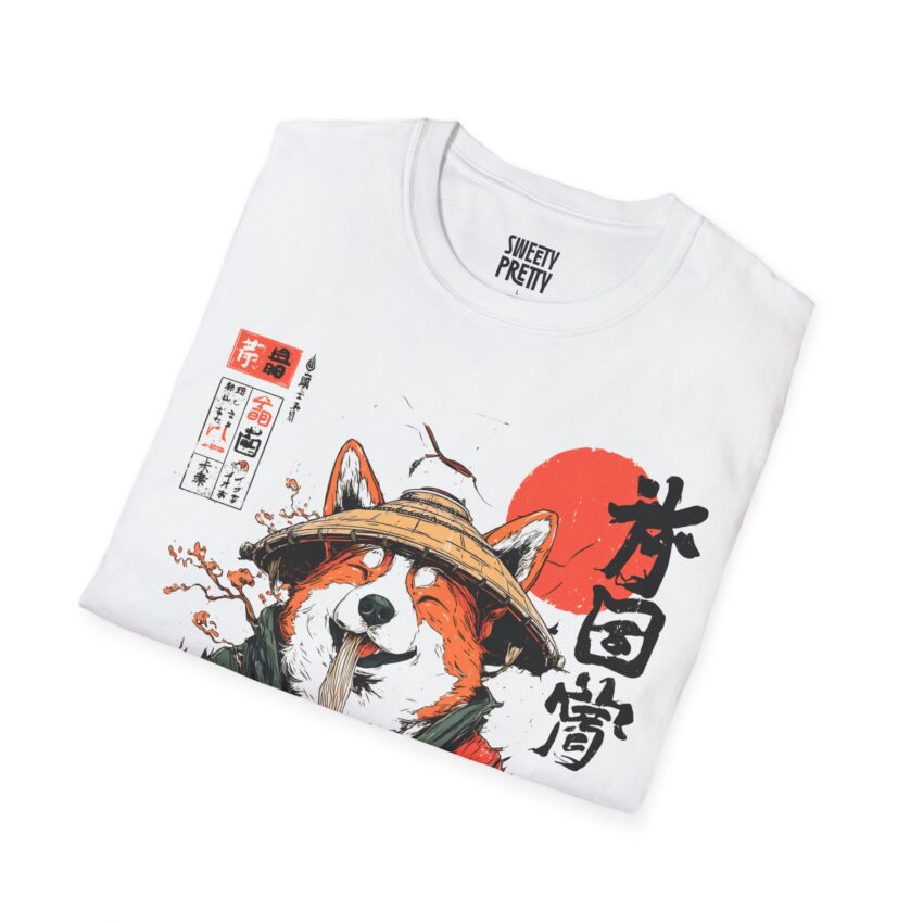 Cozy Animal-Themed T-Shirt, Cute Fox Graphic Tee, Unisex Fashion Top, Perfect Gift for Animal Lovers, Casual Wear for Everyday Use - Image 2